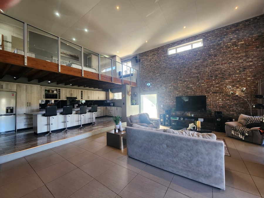 4 Bedroom Property for Sale in Rooi Rivier Rif Western Cape